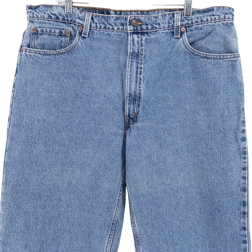 VTG Levis 550 Men 42x34 (40x32 actual) Blue Jeans Relaxed Fit Tapered Distressed